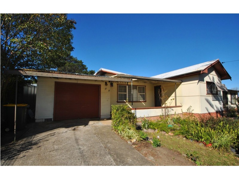 10 Albatross Road, Nowra NSW 2541