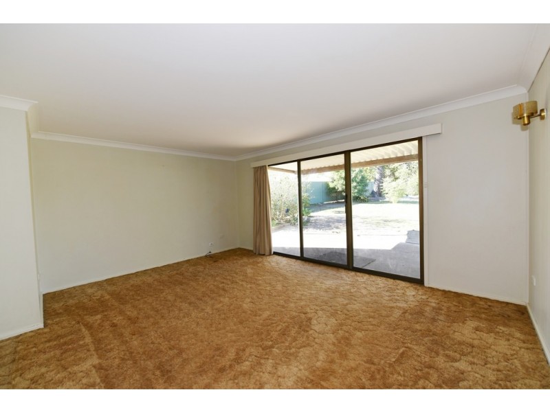 10 Albatross Road, Nowra NSW 2541