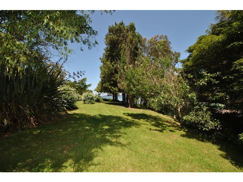 23 Deane Street, St Georges Basin NSW 2540