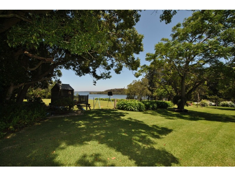 23 Deane Street, St Georges Basin NSW 2540