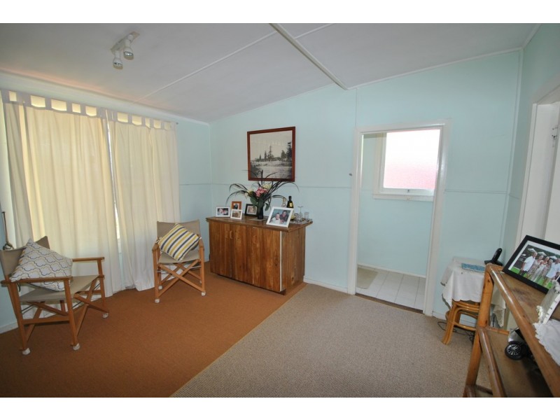 23 Deane Street, St Georges Basin NSW 2540