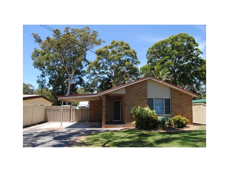 8 Tibbles Avenue, Old Erowal Bay NSW 2540