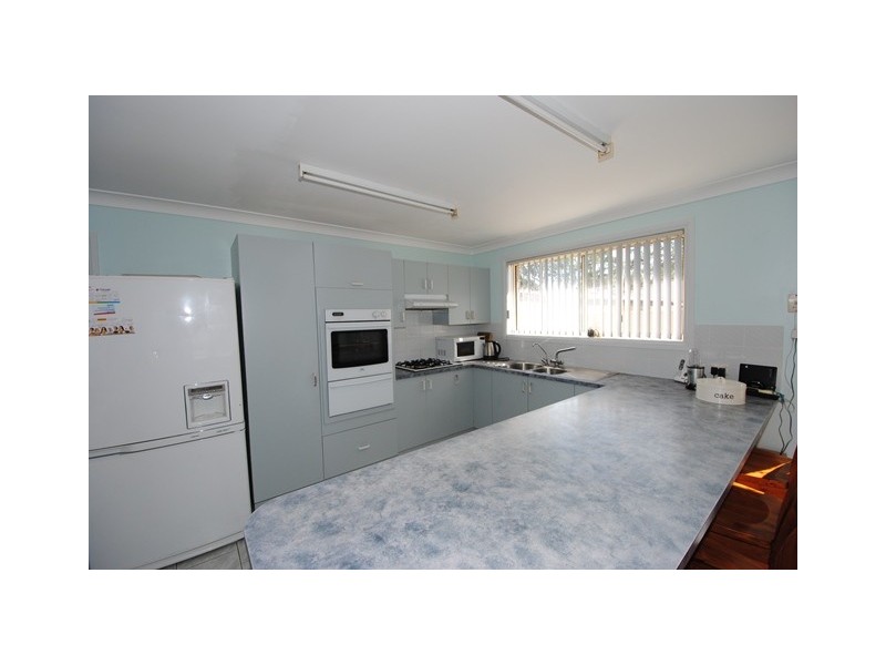 8 Tibbles Avenue, Old Erowal Bay NSW 2540