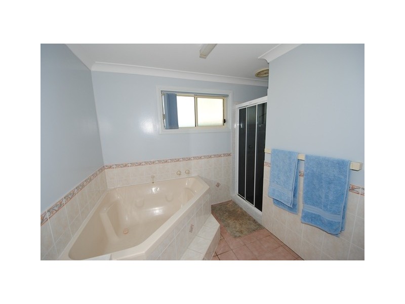 8 Tibbles Avenue, Old Erowal Bay NSW 2540