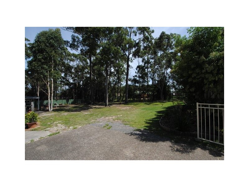 22 Durnford Place, St Georges Basin NSW 2540