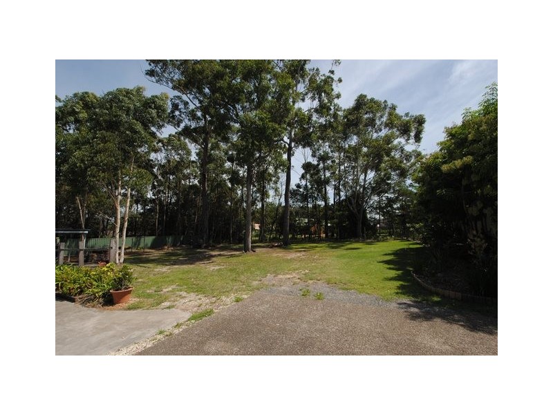 22 Durnford Place, St Georges Basin NSW 2540