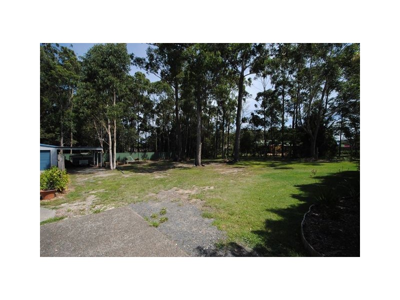 22 Durnford Place, St Georges Basin NSW 2540