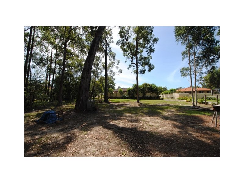 22 Durnford Place, St Georges Basin NSW 2540