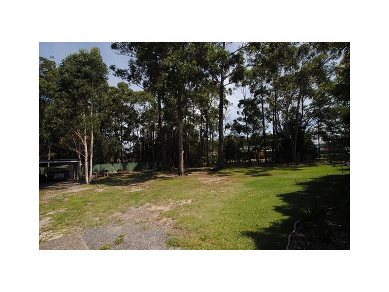 22 Durnford Place, St Georges Basin NSW 2540