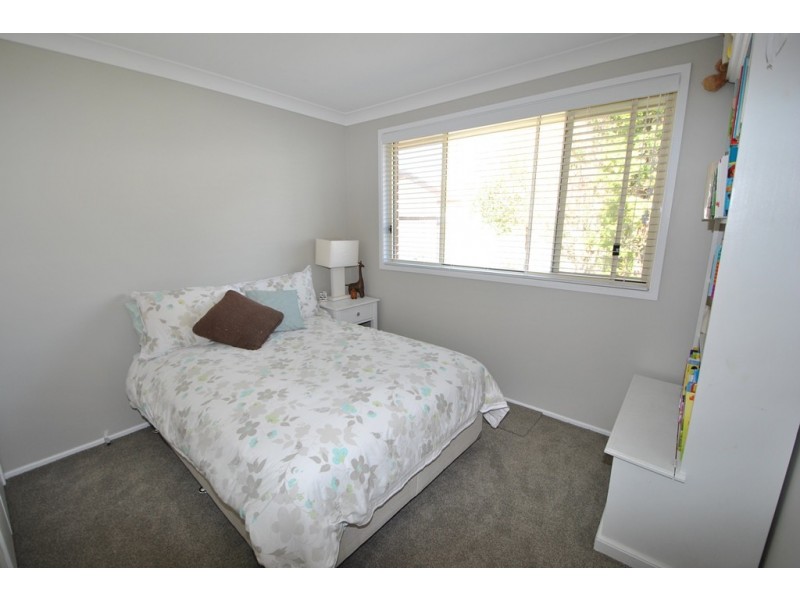 1 Kurraba Place, St Georges Basin NSW 2540
