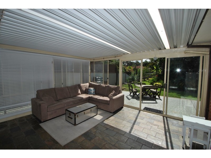 1 Kurraba Place, St Georges Basin NSW 2540