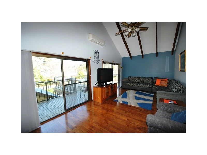 16 Walmer Avenue, Sanctuary Point NSW 2540