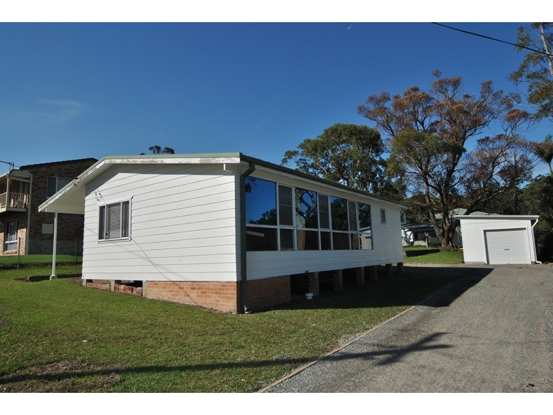14 High Street, Erowal Bay NSW 2540