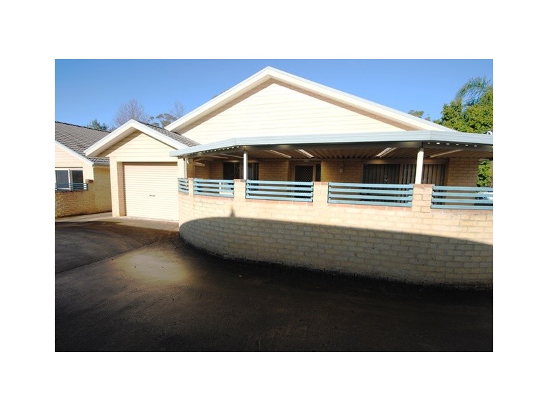 2/66 Hawke Street, Huskisson NSW 2540