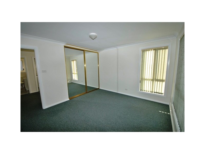 51 Saumarez Street, Vincentia NSW 2540