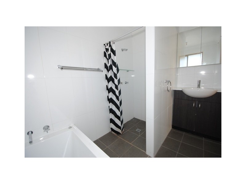 25 Tibbles Avenue, Old Erowal Bay NSW 2540