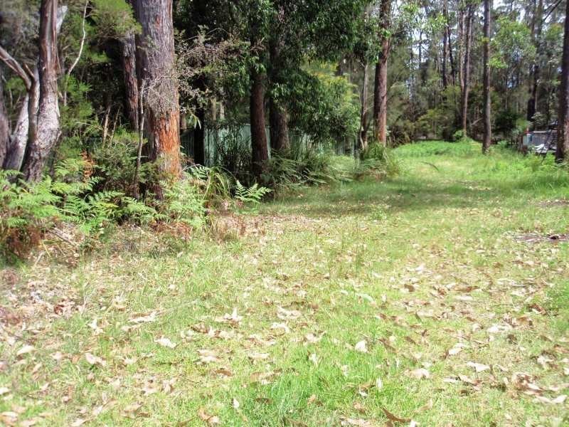 4 Page Street, Old Erowal Bay NSW 2540