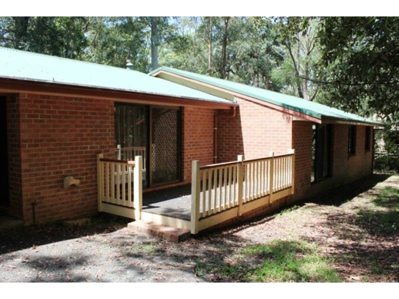 5 Fisherman Road, St Georges Basin NSW 2540