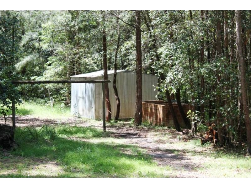 5 Fisherman Road, St Georges Basin NSW 2540