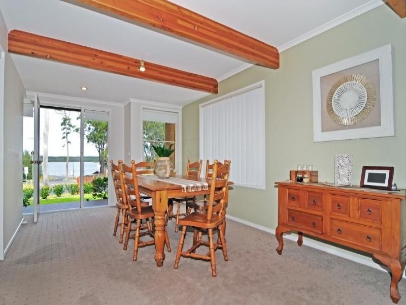 5 Basin View Parade, Basin View NSW 2540