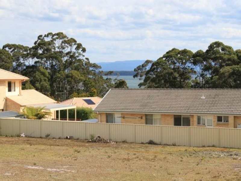 13 Wasshaven Close, Wrights Beach NSW 2540