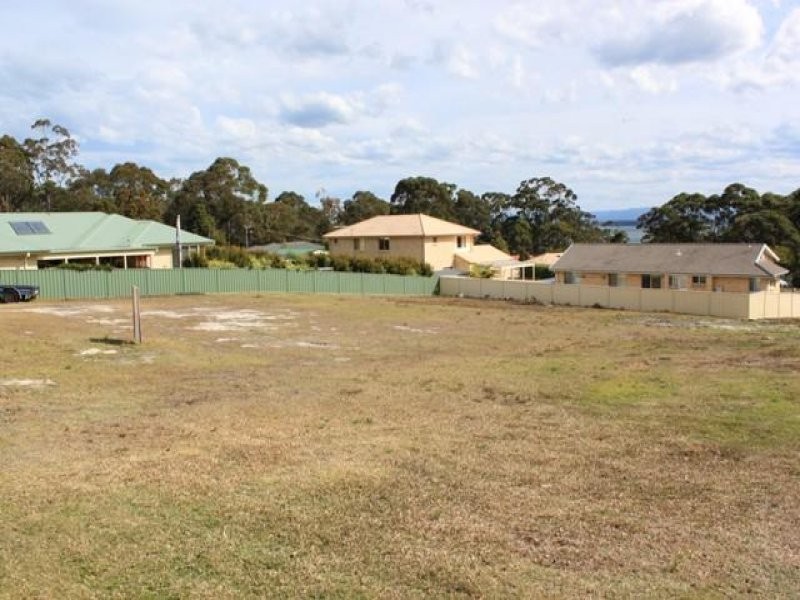 13 Wasshaven Close, Wrights Beach NSW 2540