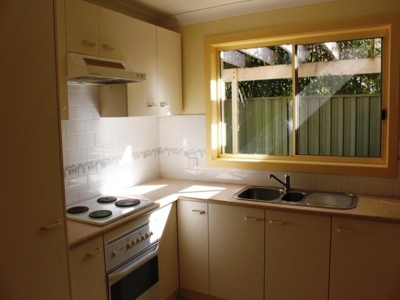 2/7 Cockbourne Place, Vincentia NSW 2540