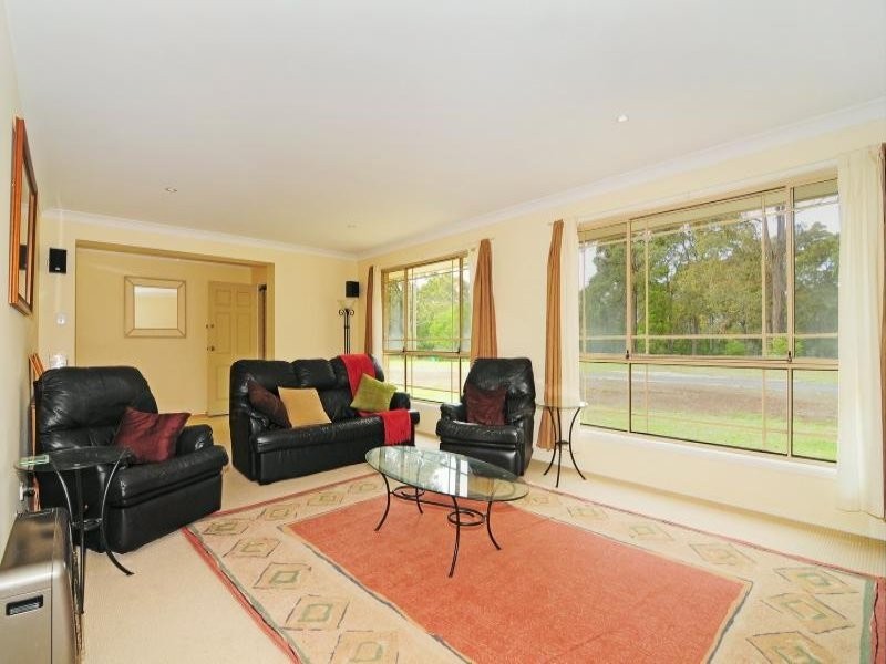 37 Seasongood Road, Woollamia NSW 2540