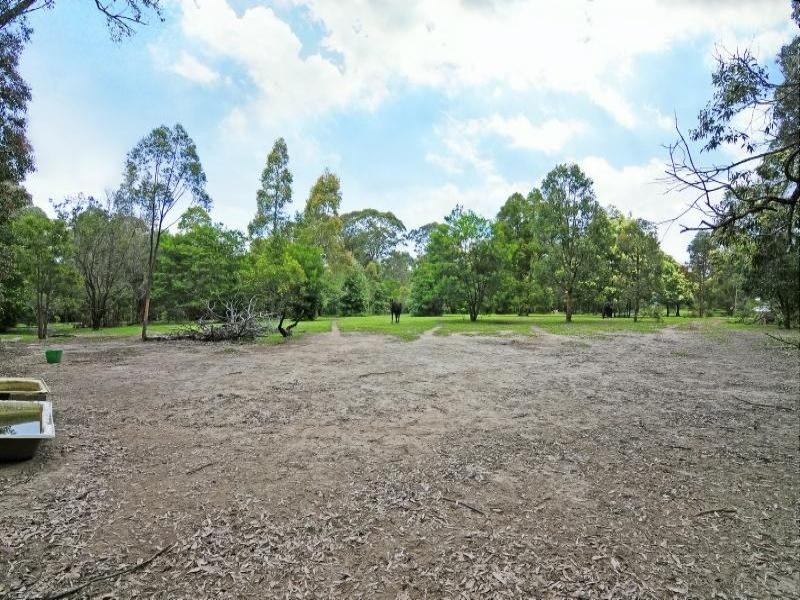 37 Seasongood Road, Woollamia NSW 2540