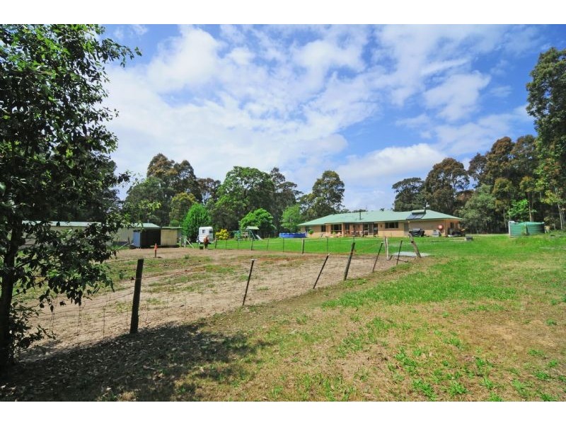 37 Seasongood Road, Woollamia NSW 2540