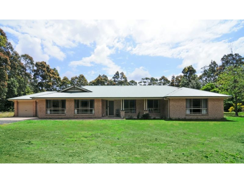 37 Seasongood Road, Woollamia NSW 2540