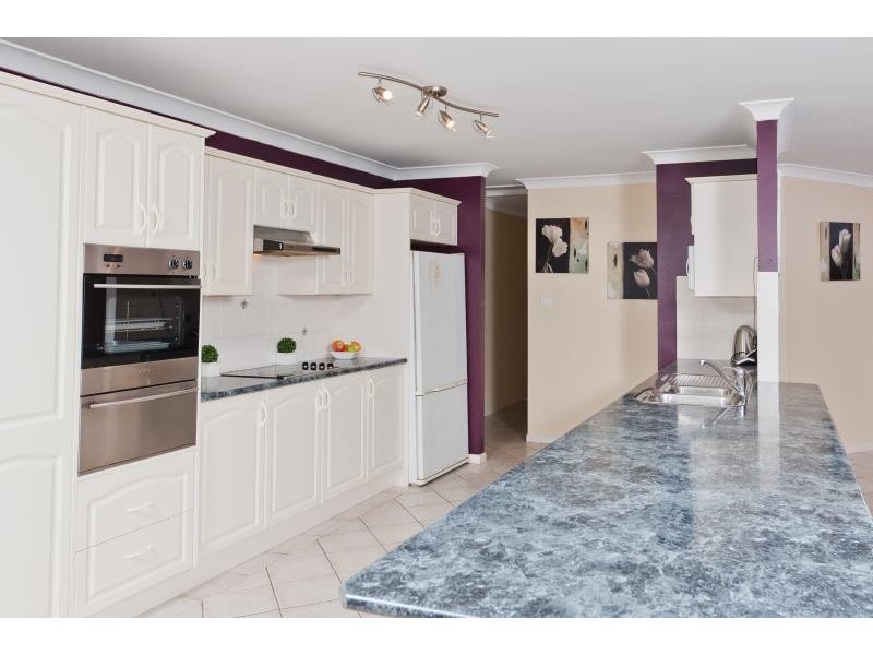 14 Raven Close, Vincentia NSW 2540