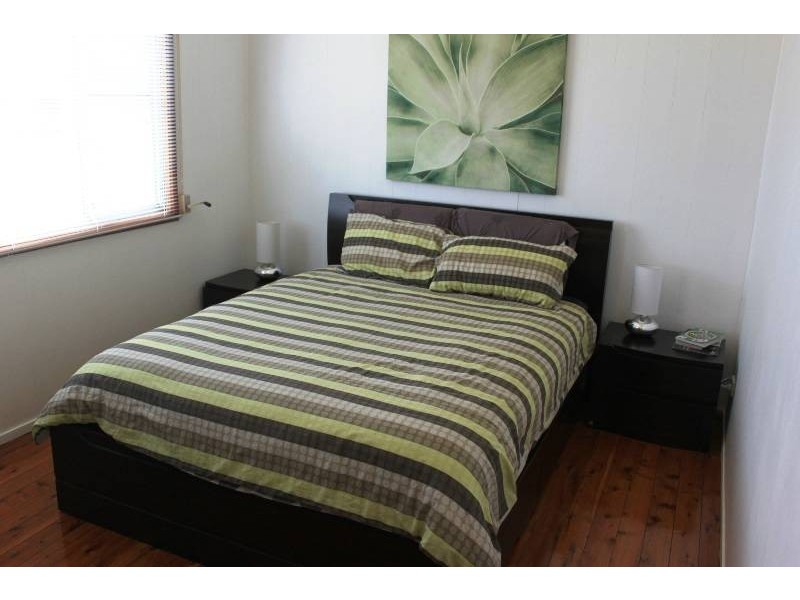 6 St Georges Road, St Georges Basin NSW 2540