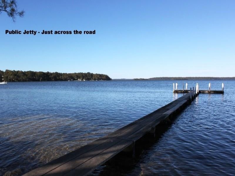 6 St Georges Road, St Georges Basin NSW 2540