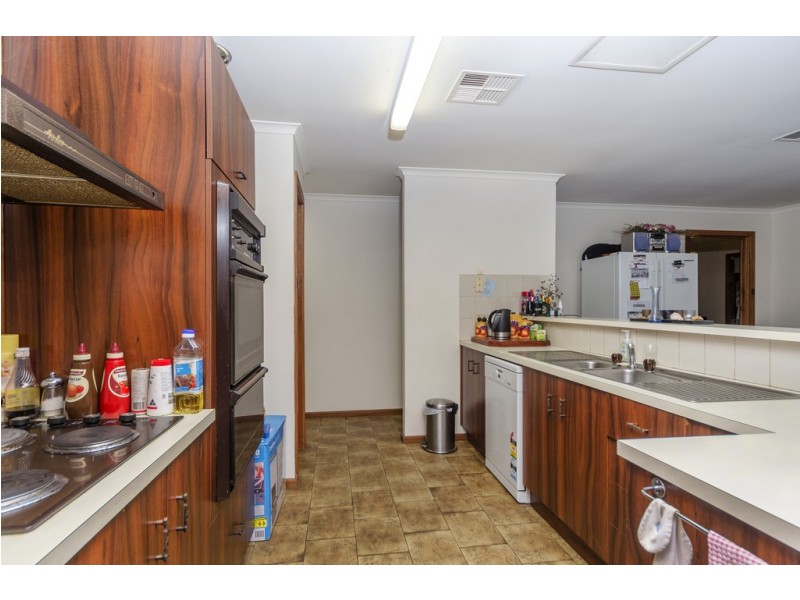 19 Bassett Street, Willunga SA 5172