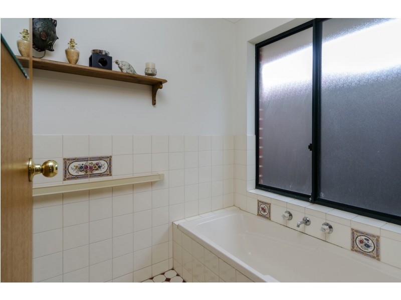 63 Aldinga Road, Willunga SA 5172