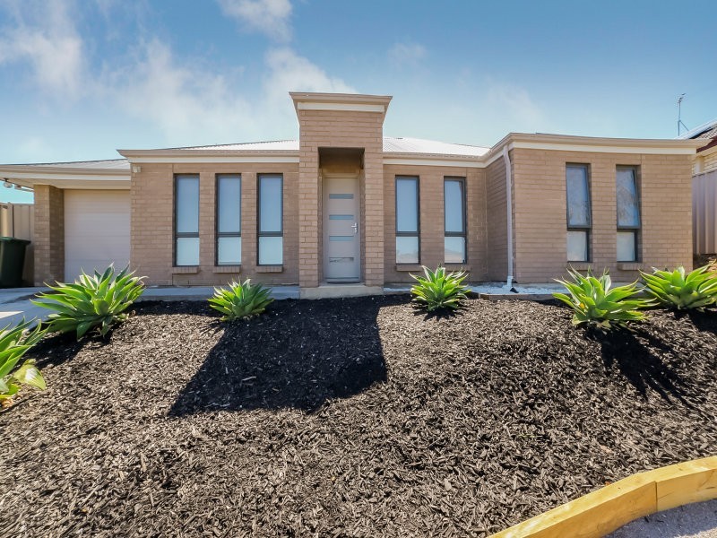 4 Woodrose Court, Huntfield Heights SA 5163