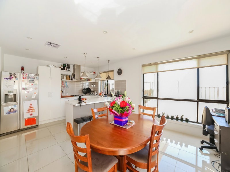 4 Woodrose Court, Huntfield Heights SA 5163