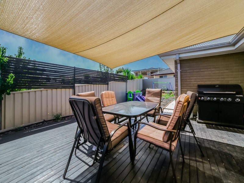 4 Woodrose Court, Huntfield Heights SA 5163