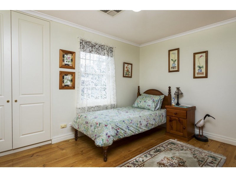 5 Rangeview Rise, Aberfoyle Park SA 5159