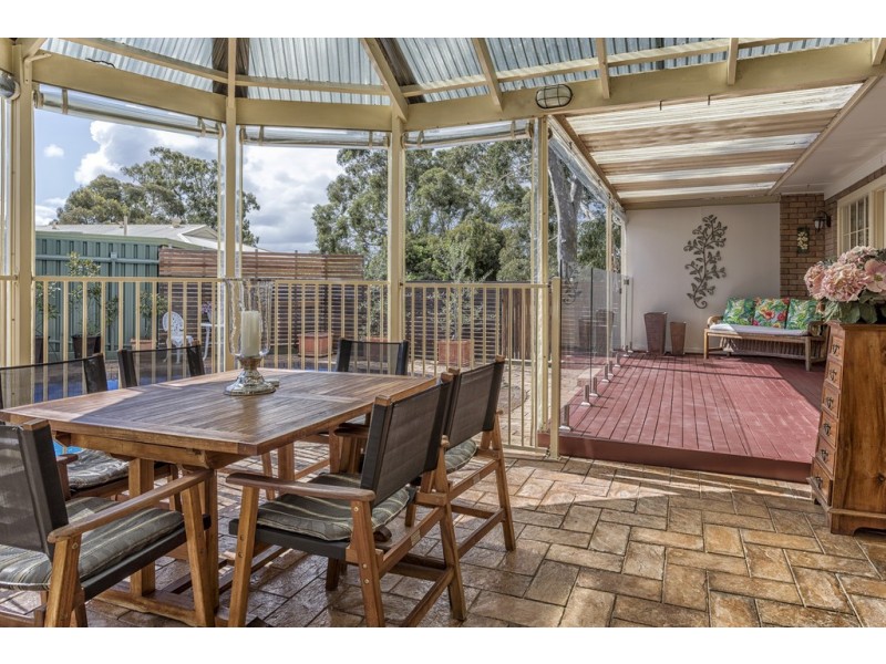 5 Rangeview Rise, Aberfoyle Park SA 5159