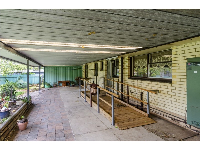 13 Karyn Crescent, Morphett Vale SA 5162