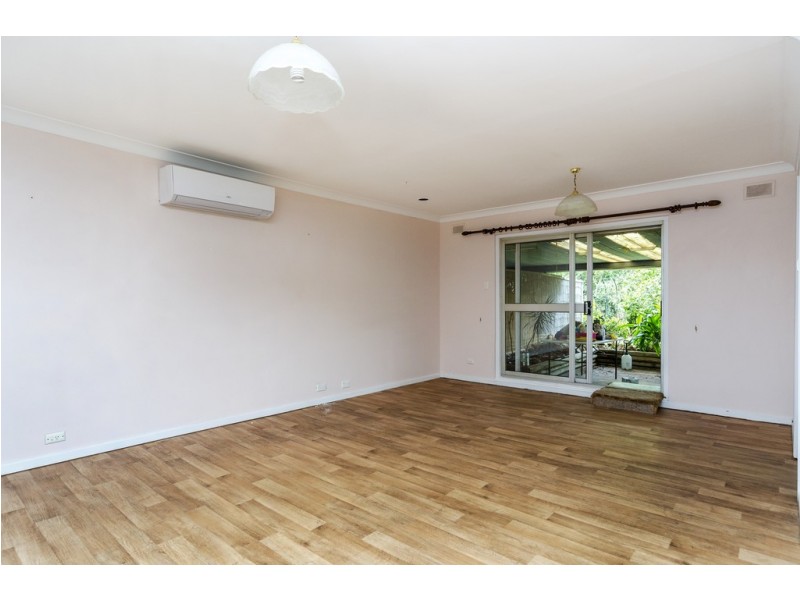 13 Karyn Crescent, Morphett Vale SA 5162