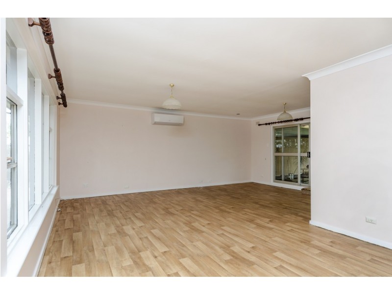 13 Karyn Crescent, Morphett Vale SA 5162