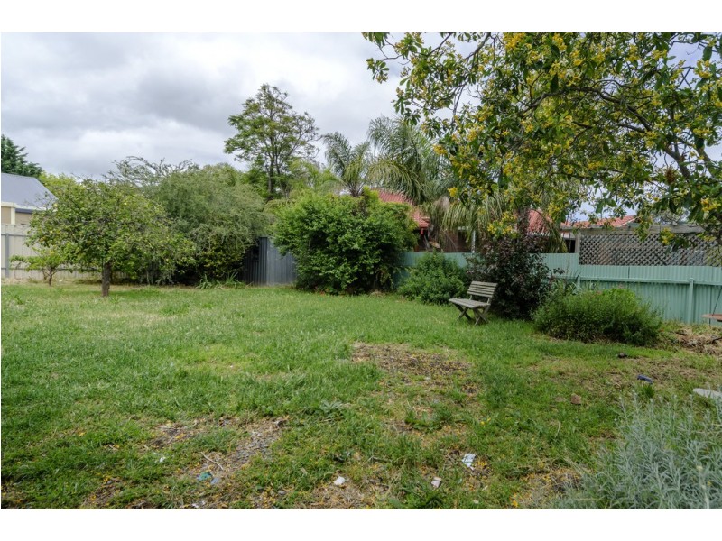 13 Karyn Crescent, Morphett Vale SA 5162