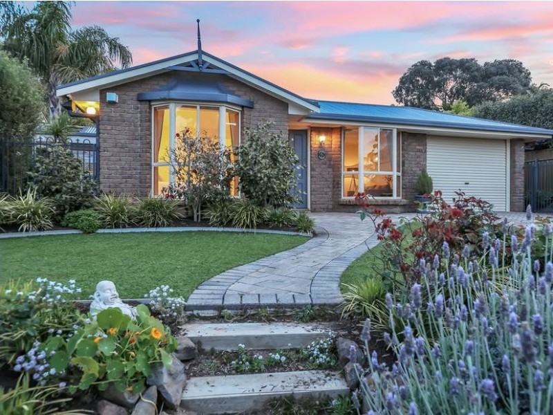 5 Petrel Court, Flagstaff Hill SA 5159