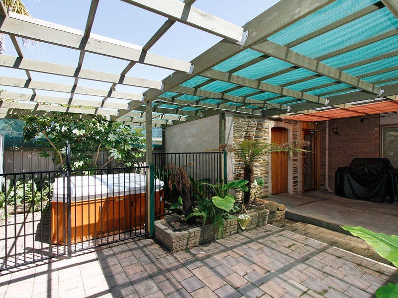 10 Christine Street, Morphett Vale SA 5162