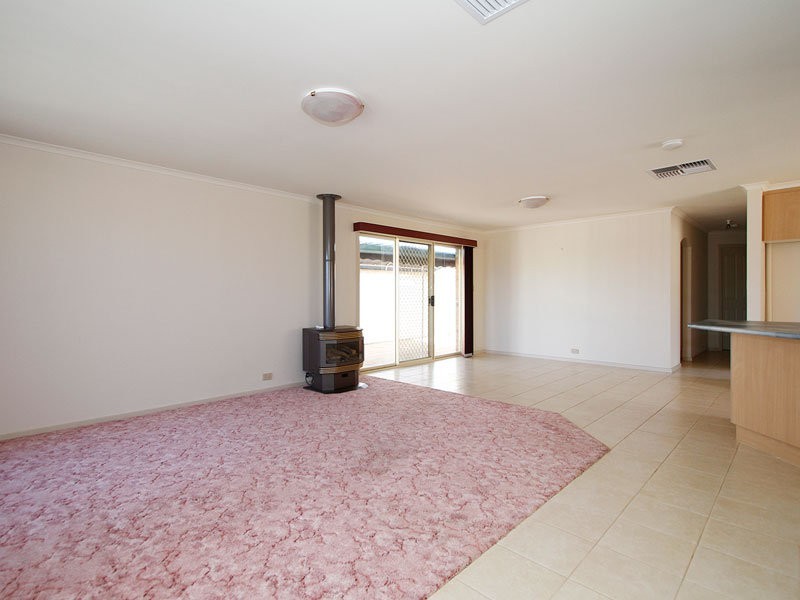 11 Pebble Court, Aldinga Beach SA 5173