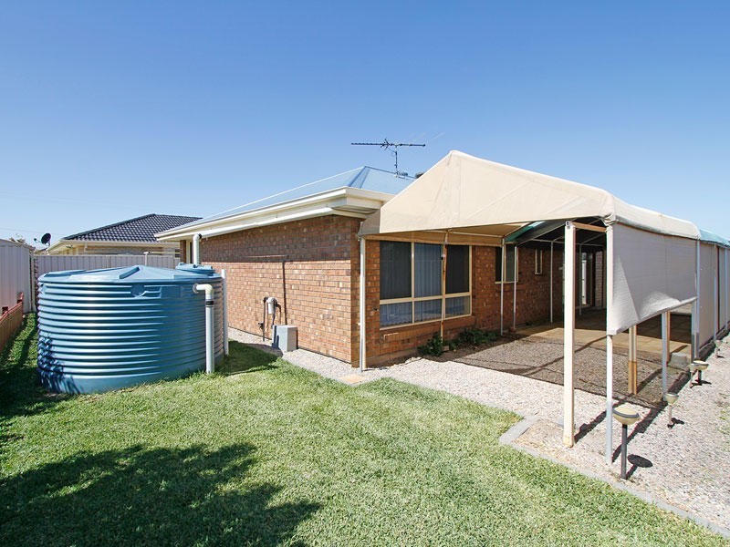 11 Pebble Court, Aldinga Beach SA 5173