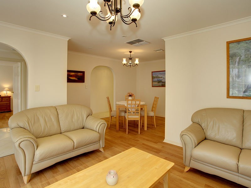 70 Grand Boulevard, Seaford Rise SA 5169